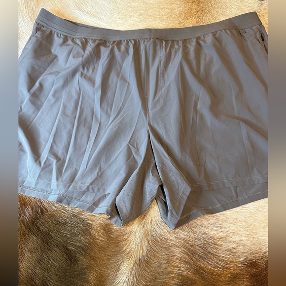 Men's Athletic Shorts ~ Silver Shadow - Picture 2 of 5